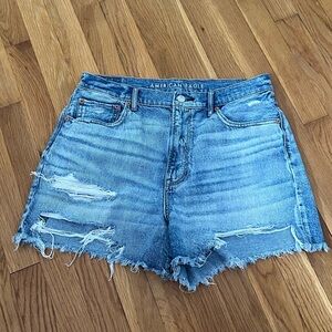 AE 90s Boyfriend Shorts